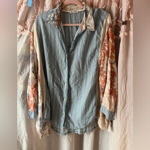 Free People Lucky in Love light Blue Striped Button-Up Shirt with Floral Sleeves